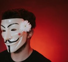 Mon mec est un hypocrite et un menteur : que faire ?