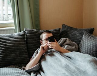En quoi ces 10 tue-l&rsquo;amour fragilisent votre couple ?